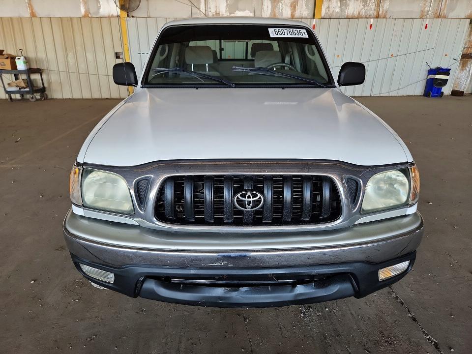 2004 TOYOTA TACOMA V6 — Фото 5 из 12