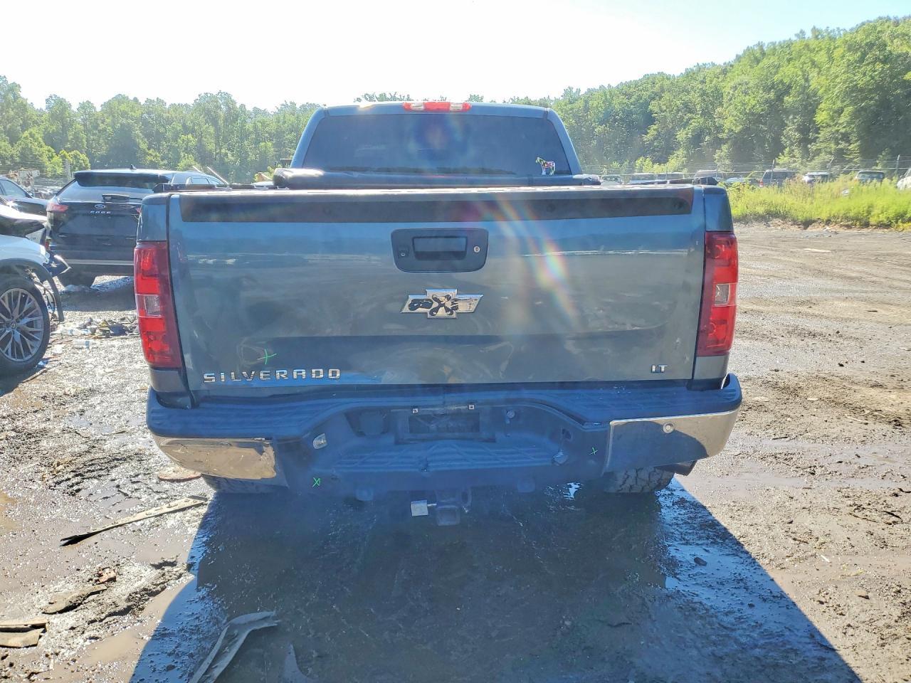 2013 CHEVROLET SILVERADO K1500 LT — Фото 6 из 12