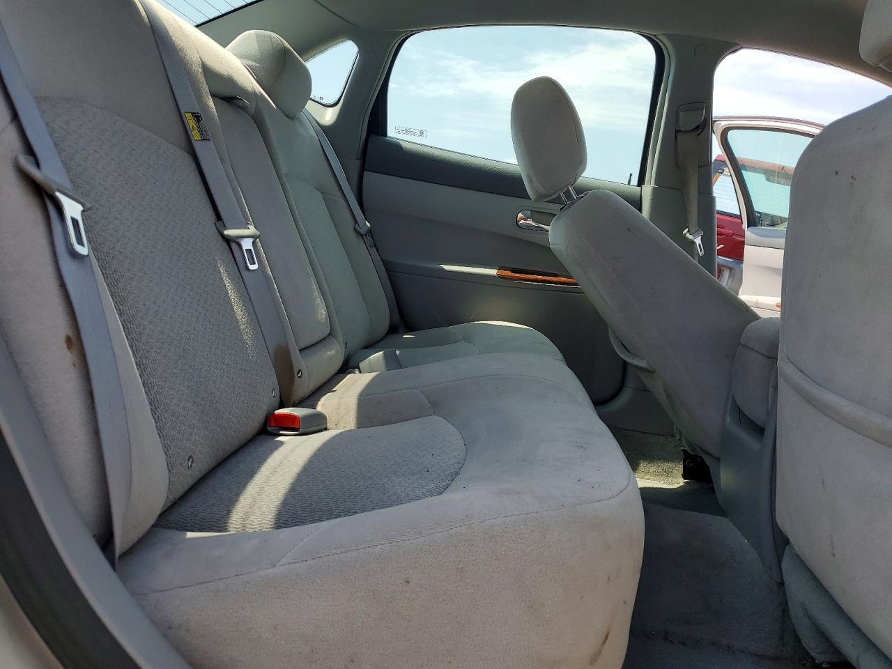 2G4WC532651328350 2005 BUICK LACROSSE photo no. 10