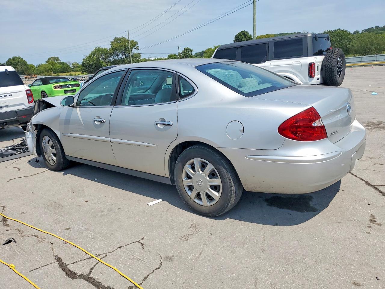 2G4WC532651328350 2005 BUICK LACROSSE photo no. 2