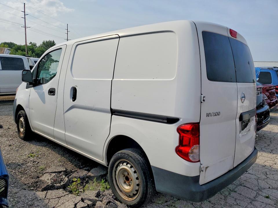 2018 NISSAN NV200 S — Фото 2 из 13