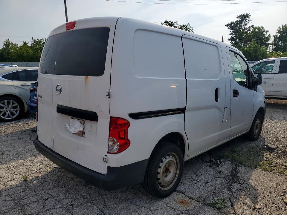 2018 NISSAN NV200 S — Фото 3 из 13