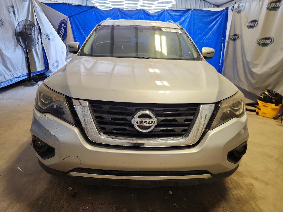 2018 NISSAN PATHFINDER SV — Фото 5 из 13