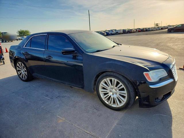 2013 CHRYSLER 300 S — Фото 4 из 12