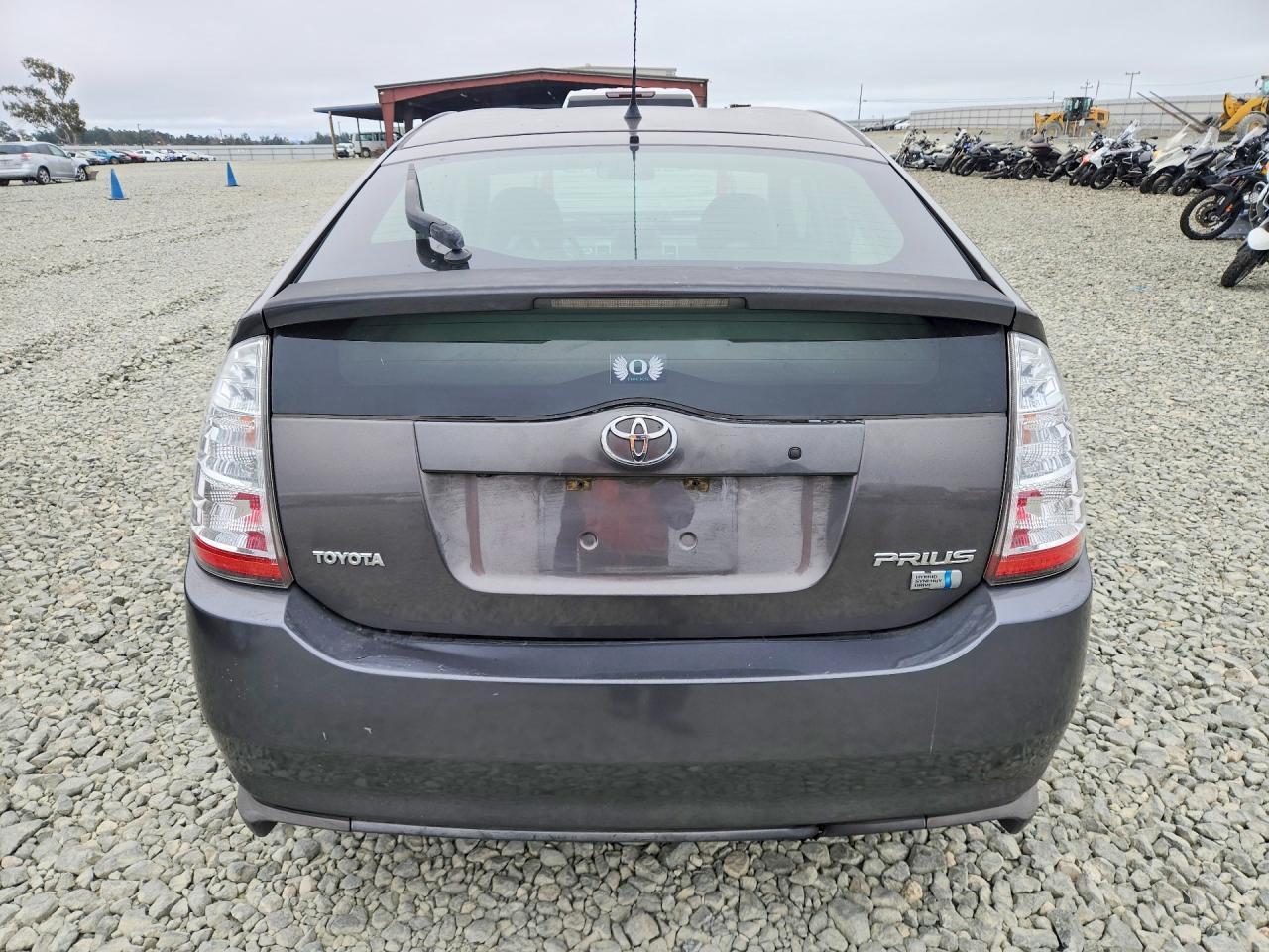 2008 TOYOTA PRIUS BASE — Фото 6 из 12