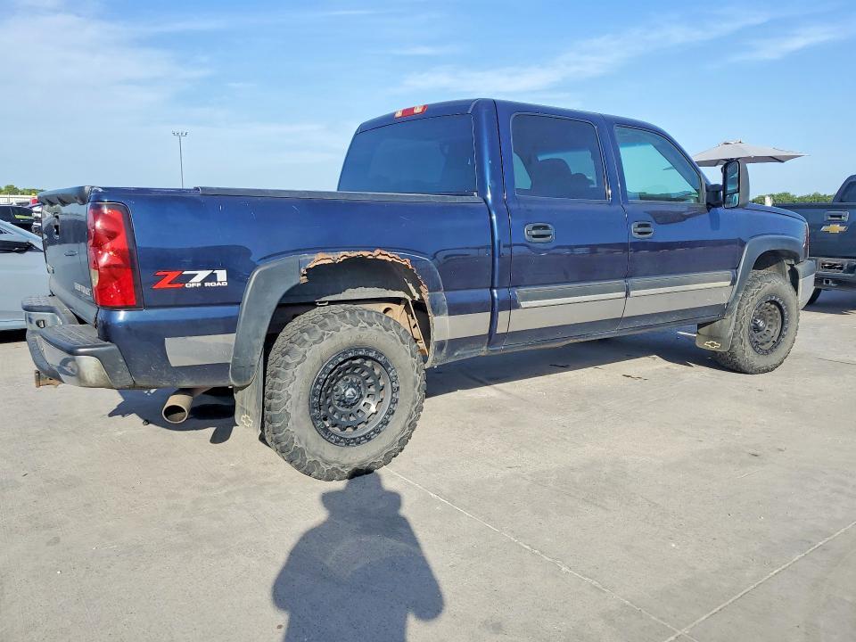 2005 CHEVROLET SILVERADO K1500 — Фото 3 из 12