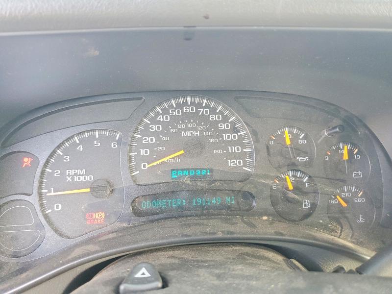 2005 CHEVROLET SILVERADO K1500 — Фото 9 из 12