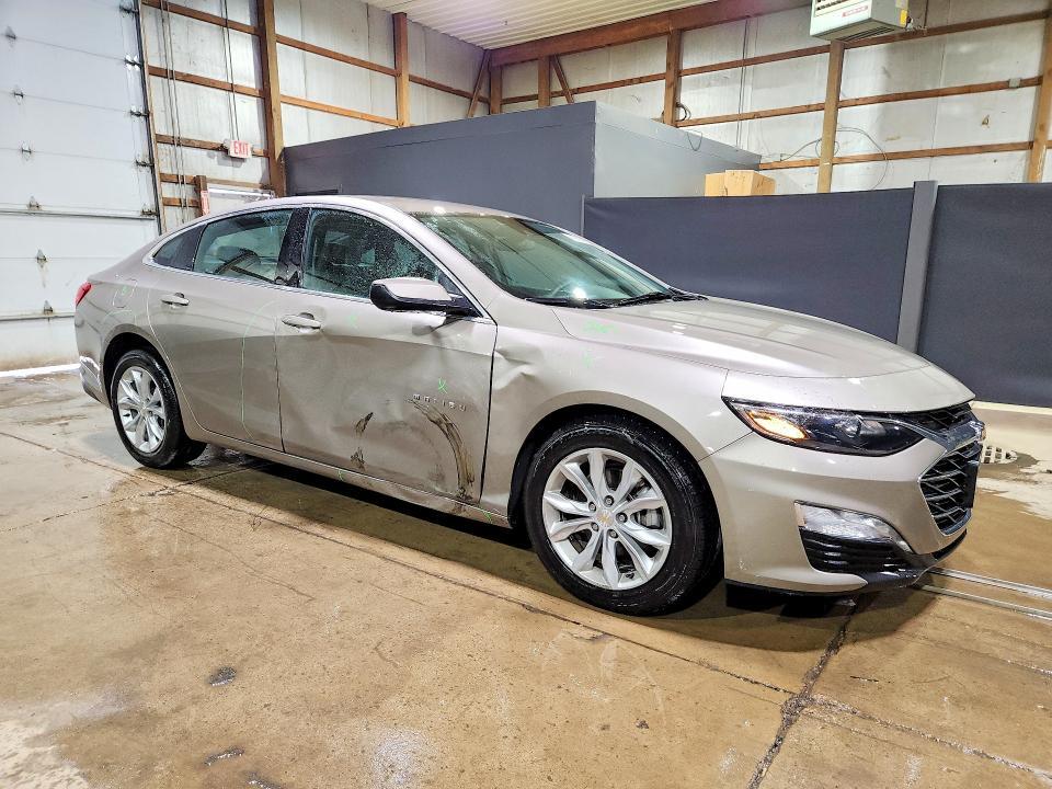 2025 CHEVROLET MALIBU LT — Фото 4 из 13