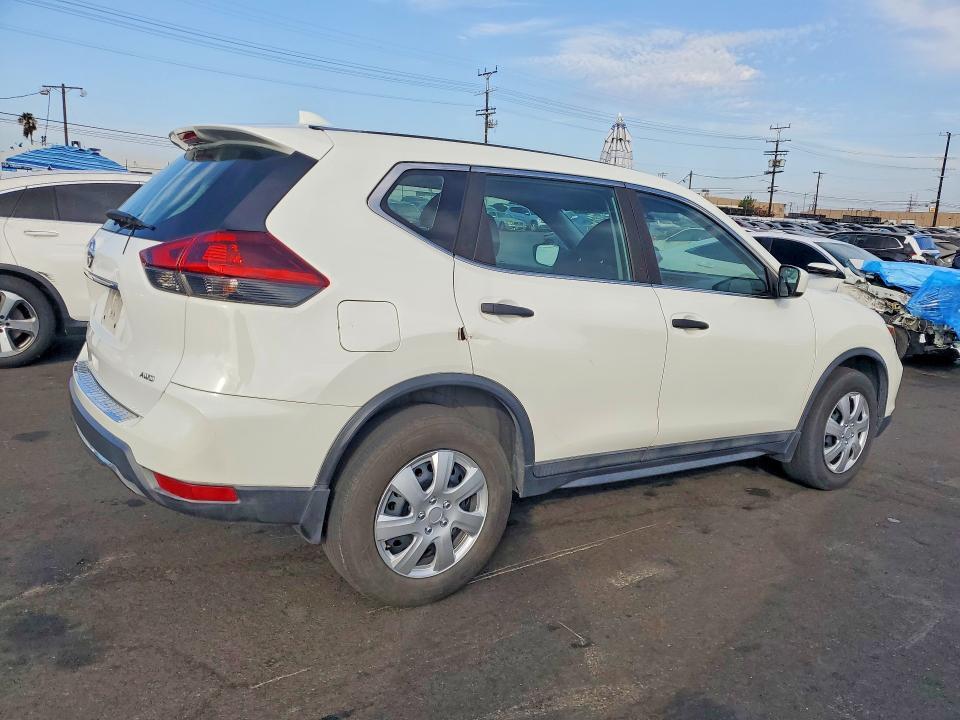 2018 NISSAN ROGUE S — Фото 3 из 13