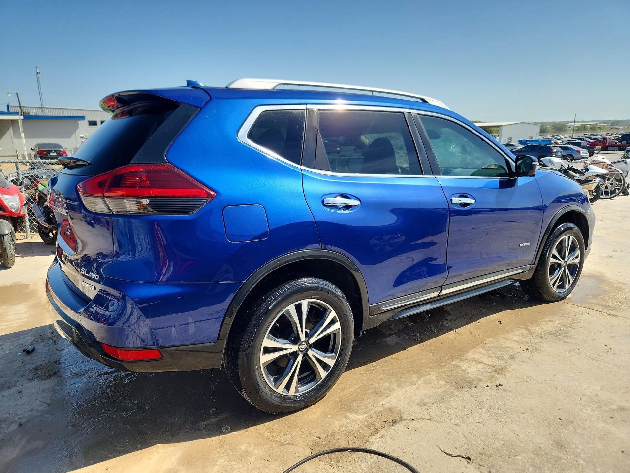 2018 NISS ROGUE AWD HYBRID 4D SUV 2.0L S — Фото 3 из 13