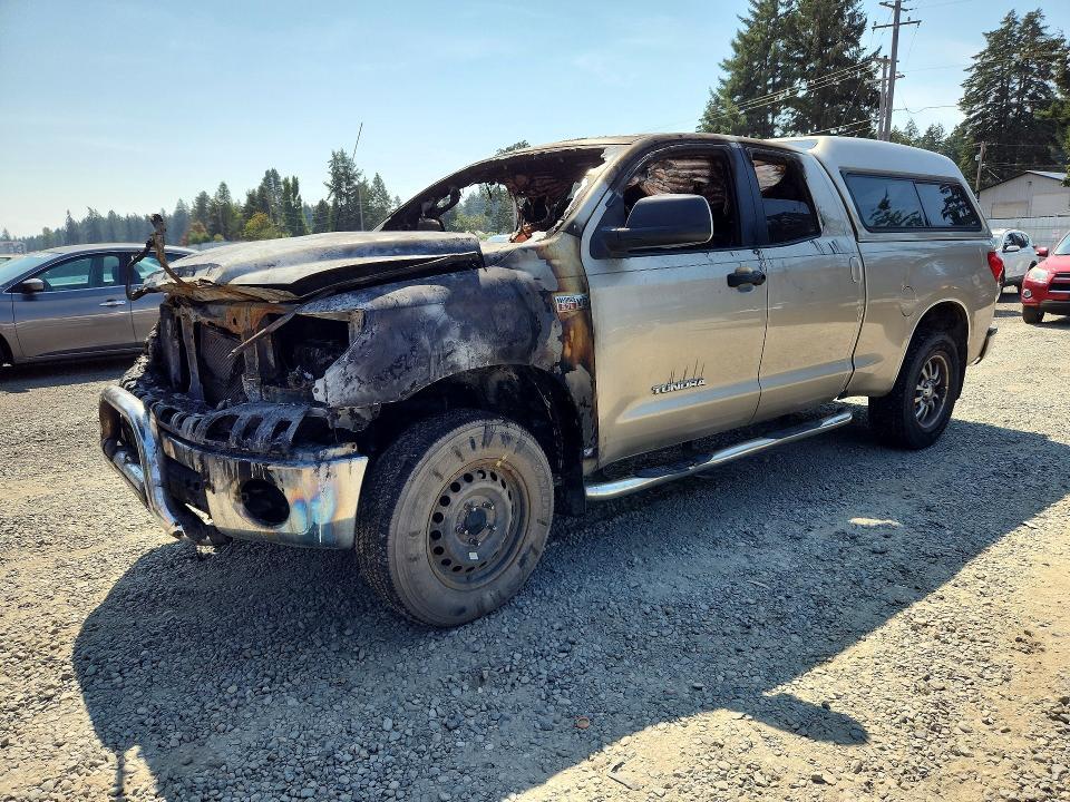 2008 TOYOTA TUNDRA 5TFBV541X8X060073