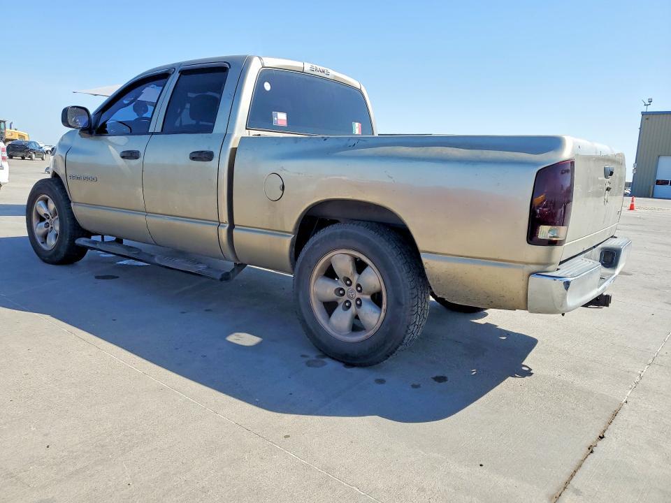 2005 DODGE RAM 1500 ST — Фото 2 из 12