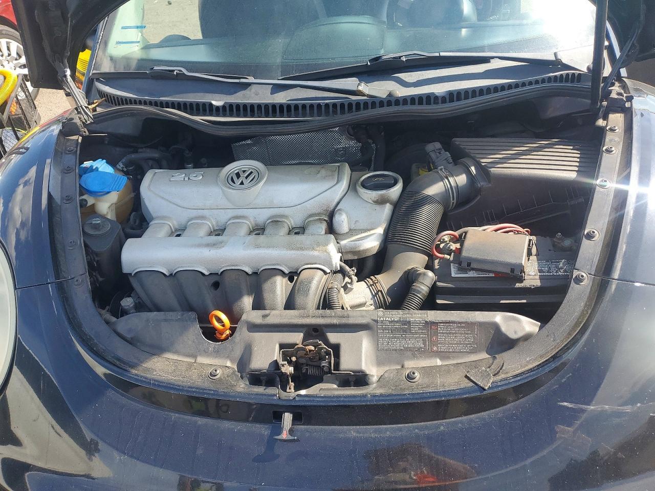 2008 VOLKSWAGEN NEW BEETLE S — Фото 11 из 12