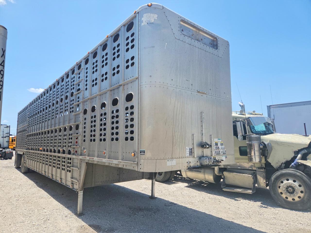 2008 WILSON PSDCL-402 LIVESTOCK TRAILER — Фото 4 из 9