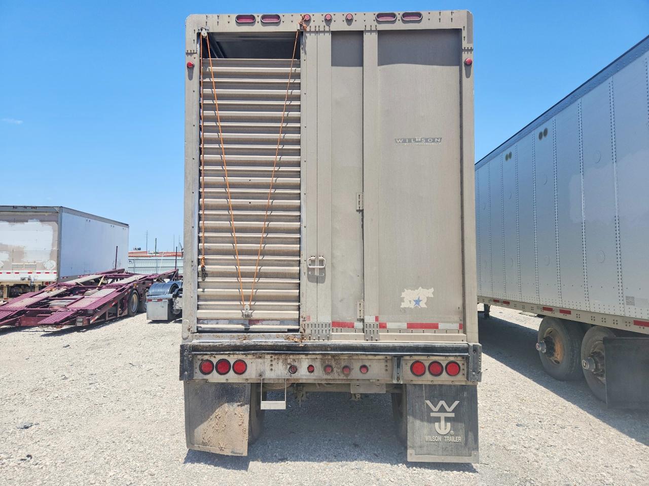 2008 WILSON PSDCL-402 LIVESTOCK TRAILER — Фото 6 из 9