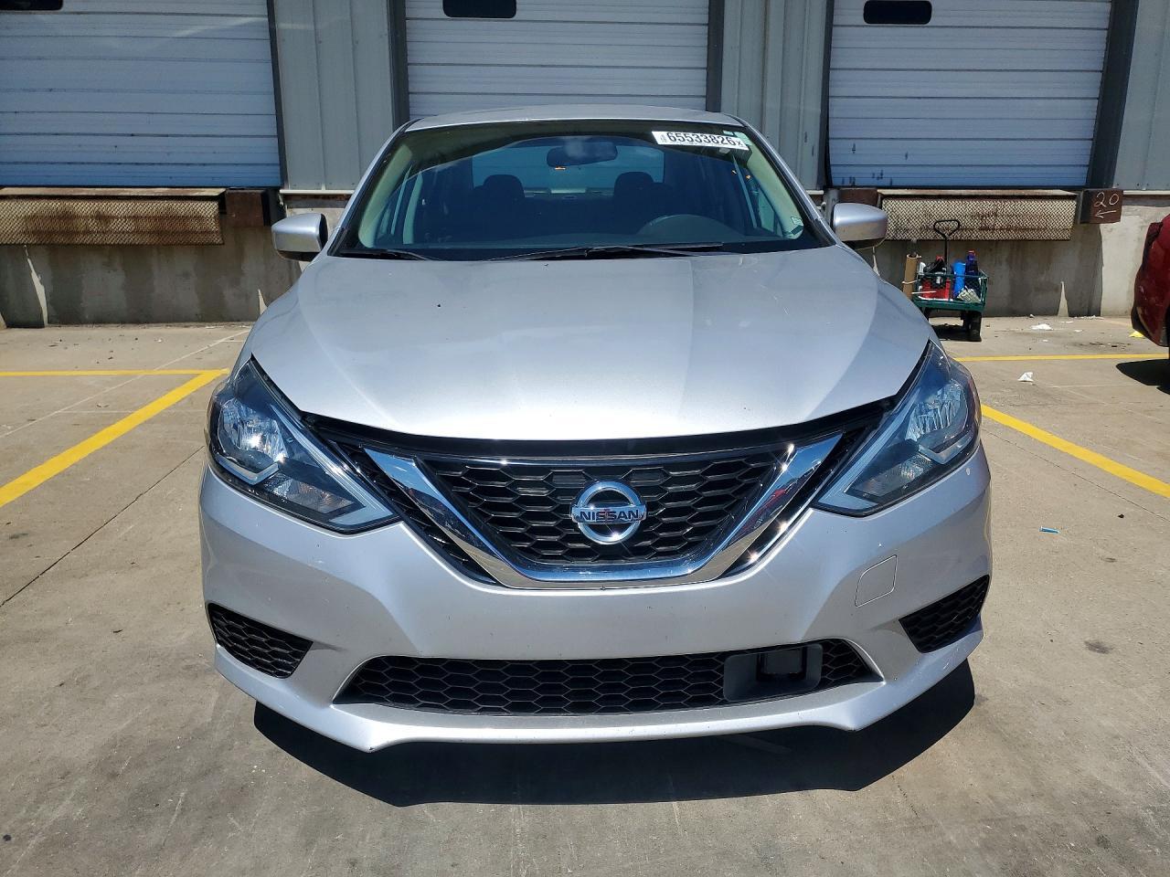 2018 NISSAN SENTRA SV — Фото 5 из 13