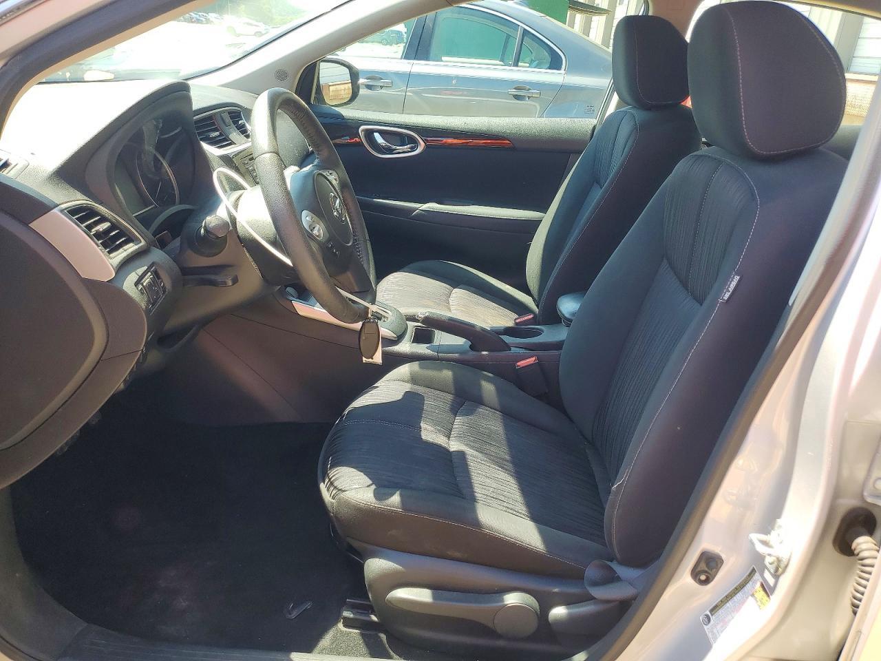2018 NISSAN SENTRA SV — Фото 7 из 13