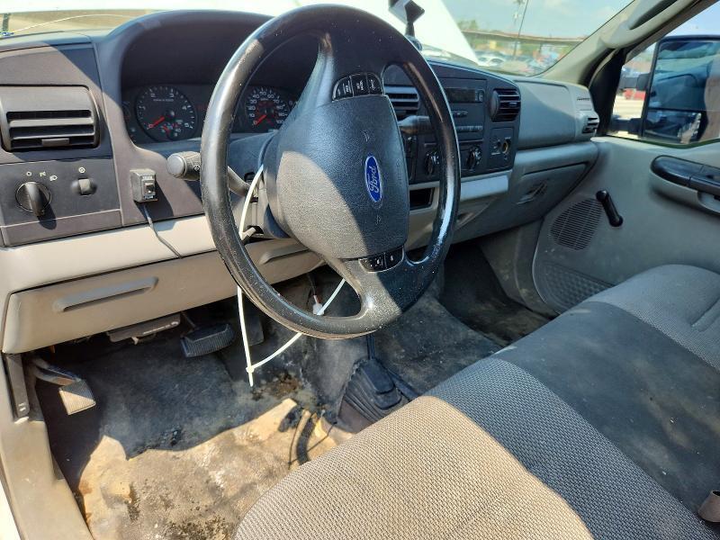 2005 FORD F250 SUPER DUTY — Фото 8 из 12