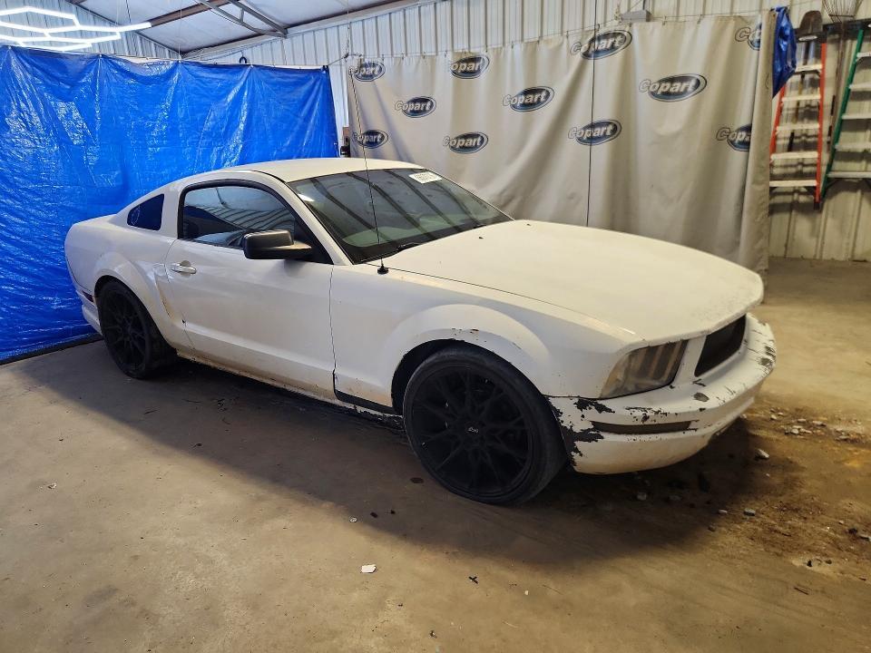 2005 FORD MUSTANG — Фото 4 из 12