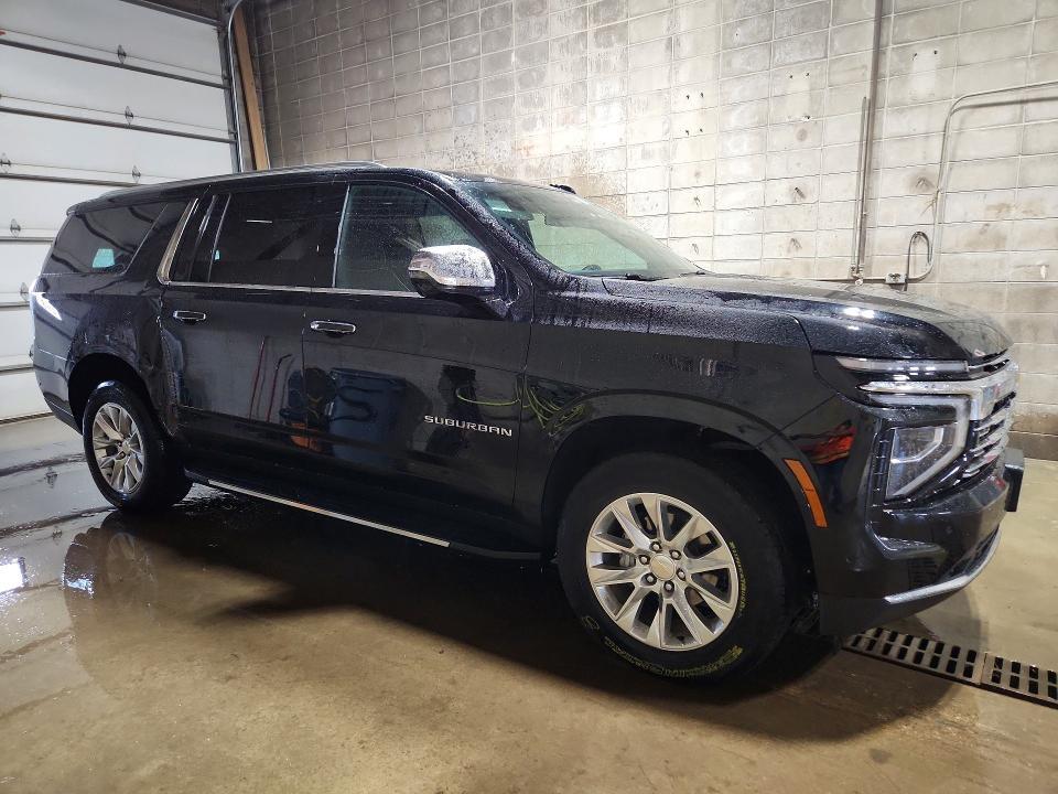 2025 CHEVROLET SUBURBAN K1500 PREMIER — Фото 4 из 13