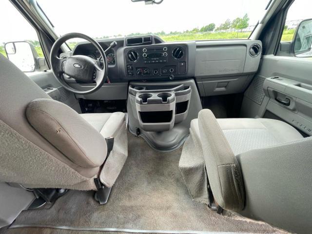 2013 FORD ECONOLINE E350 SUPER DUTY WAGON — Фото 9 из 11