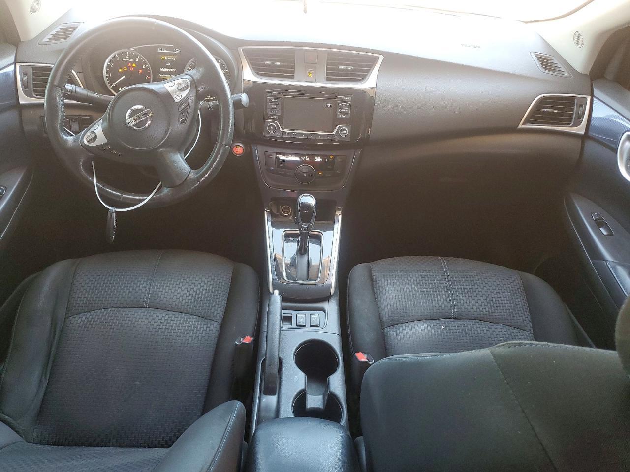 2018 NISSAN SENTRA SR — Фото 8 из 13