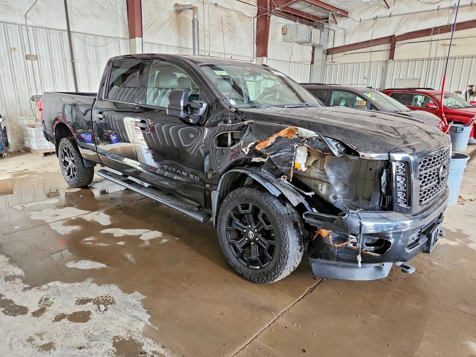 2018 NISSAN TITAN XD S — Фото 4 из 14