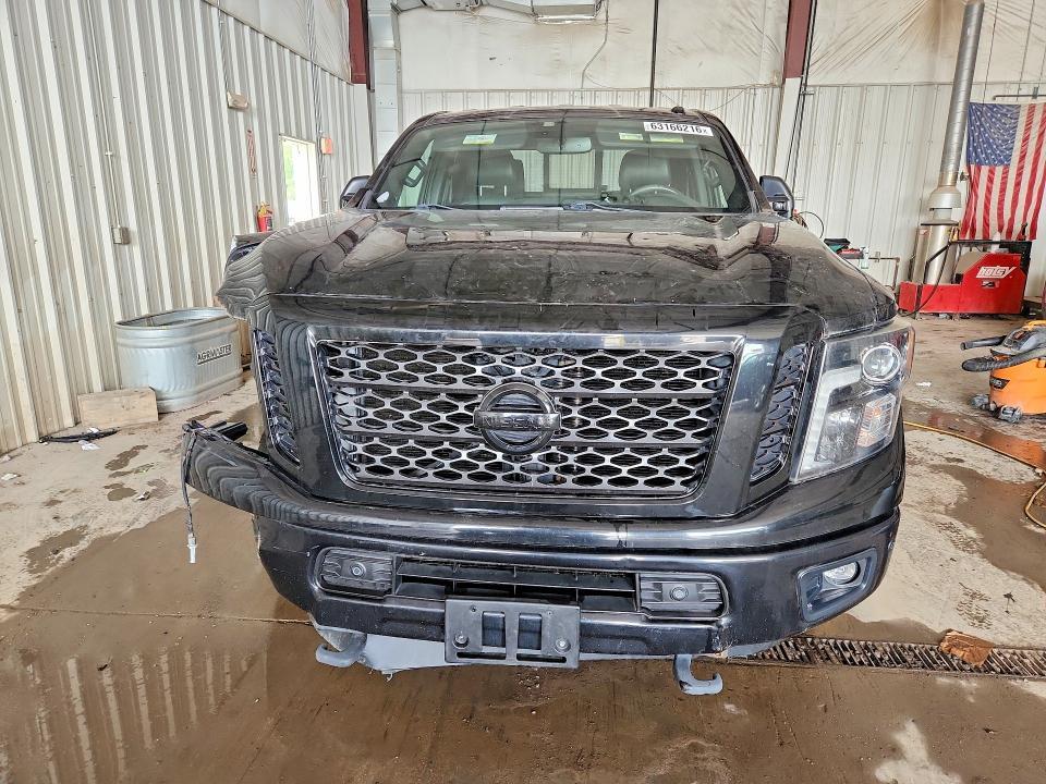 2018 NISSAN TITAN XD S — Фото 5 из 14