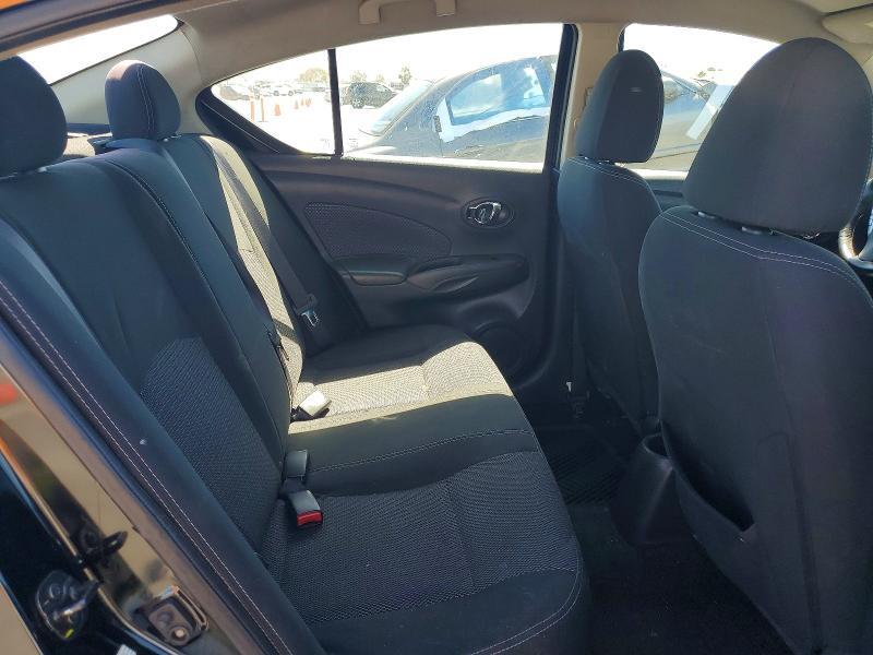 2018 NISSAN VERSA SV — Фото 10 из 13