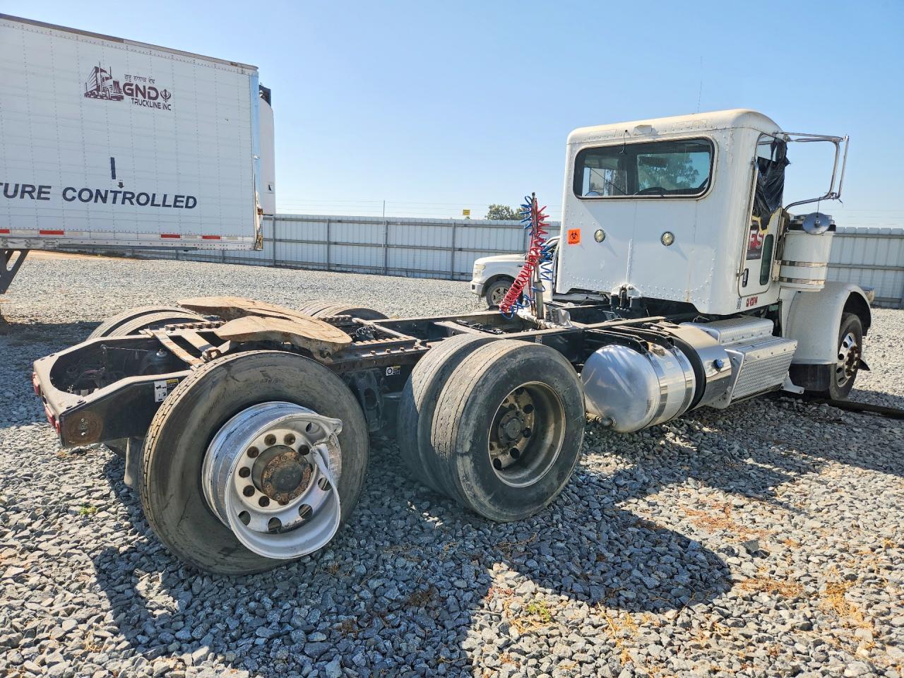 2018 PETERBILT 389 TRUCK CAB AND CHASSIS — Фото 3 из 12