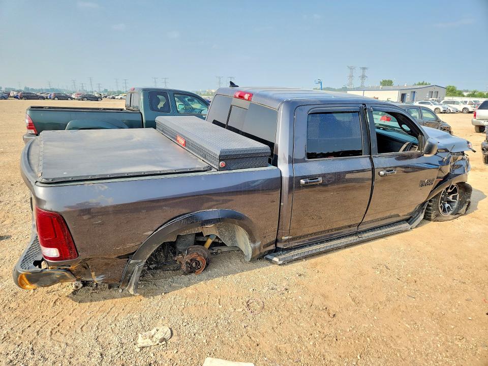2018 RAM 1500 REBEL — Фото 3 из 12