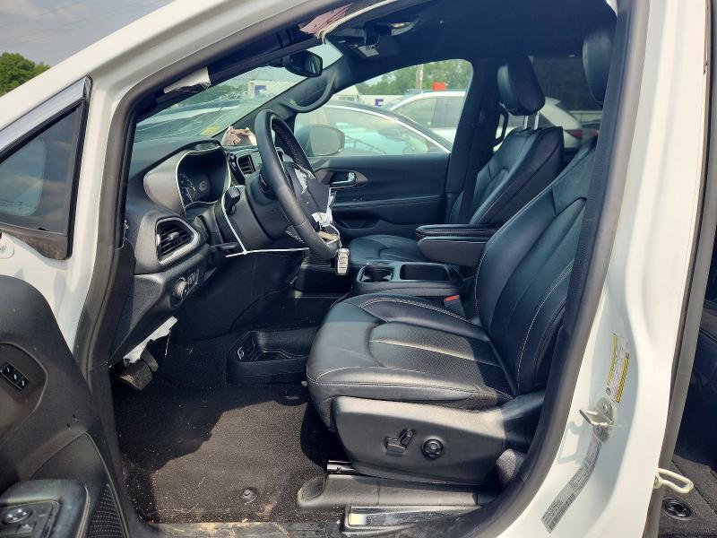2025 CHRYSLER PACIFICA SELECT — Фото 7 из 13