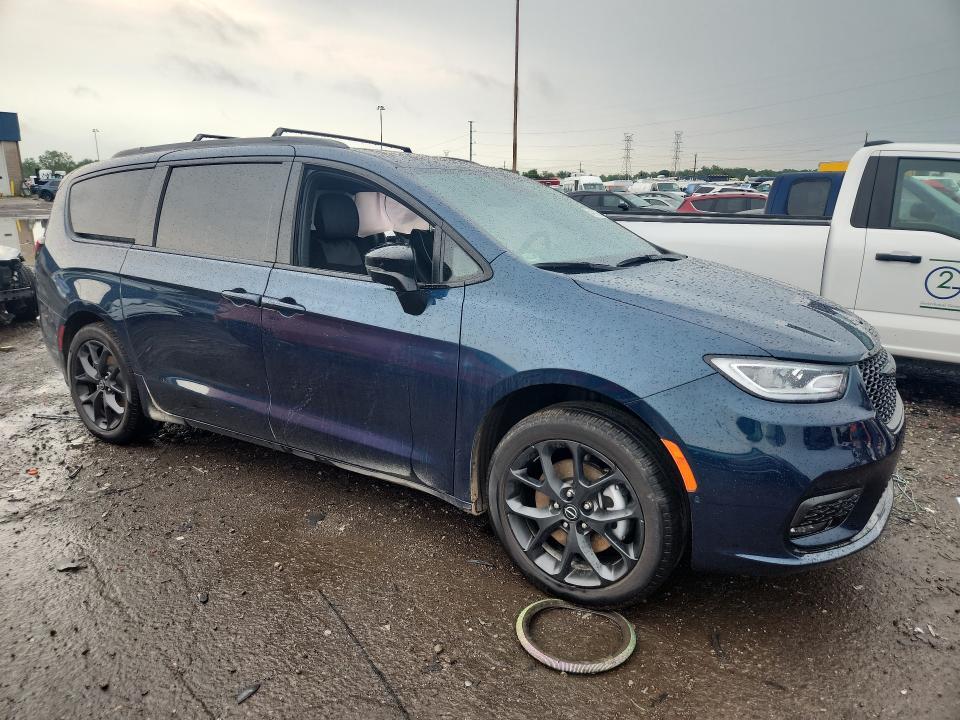 2025 CHRYSLER PACIFICA LIMITED — Фото 4 из 12