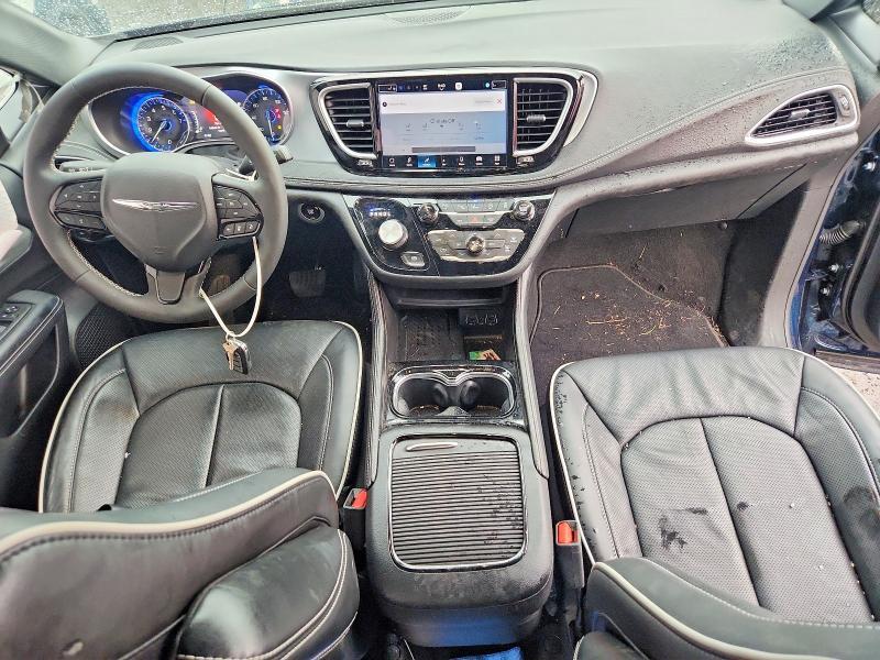 2025 CHRYSLER PACIFICA LIMITED — Фото 8 из 12