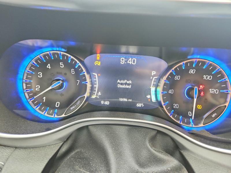 2025 CHRYSLER PACIFICA LIMITED — Фото 9 из 12