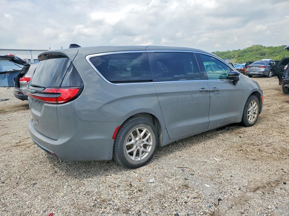2025 CHRYSLER PACIFICA SELECT — Фото 3 из 13