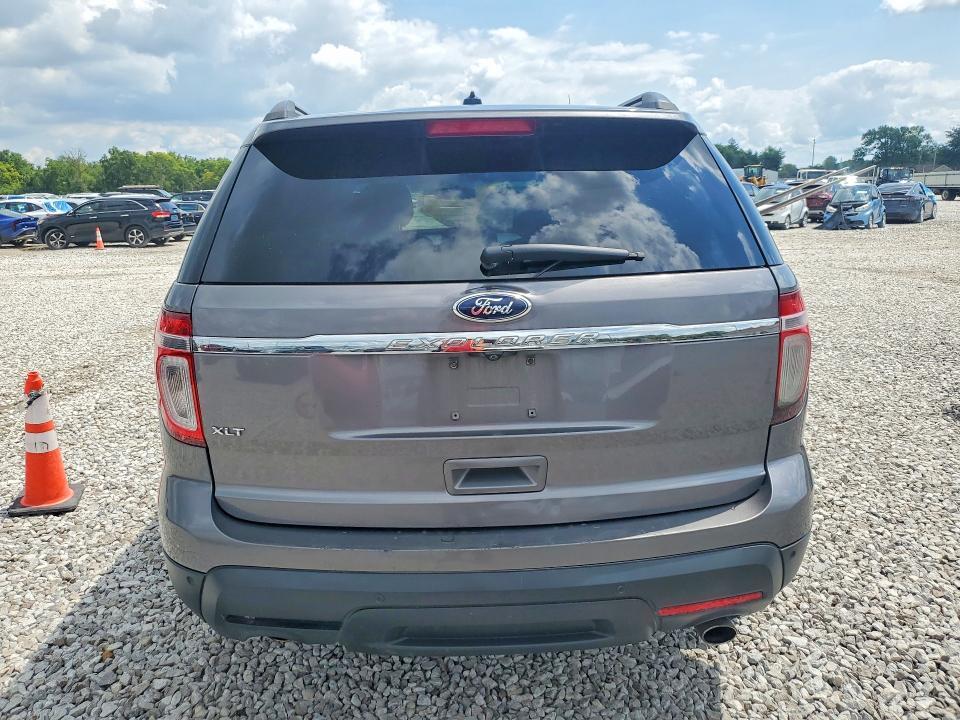 2013 FORD EXPLORER XLT — Фото 6 из 13