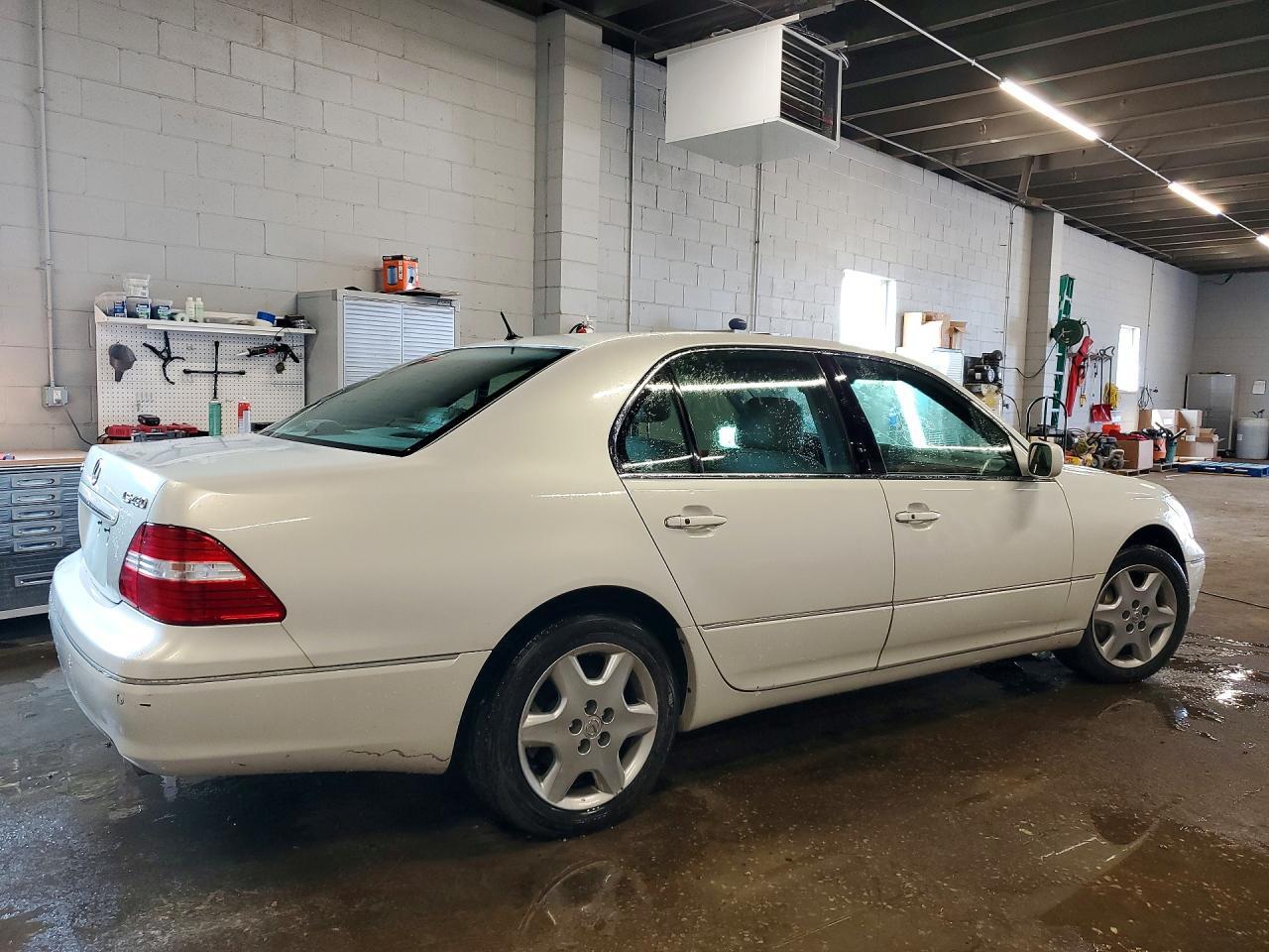 2005 LEXUS LS 430 — Фото 3 из 12