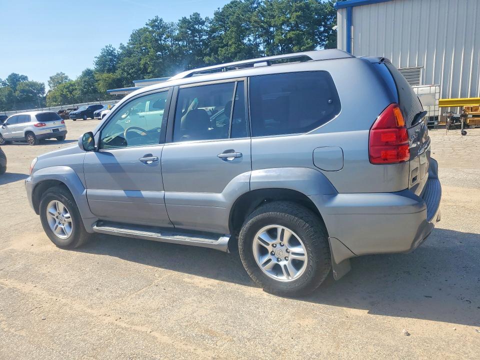 2005 LEXUS GX 470 — Фото 2 из 13