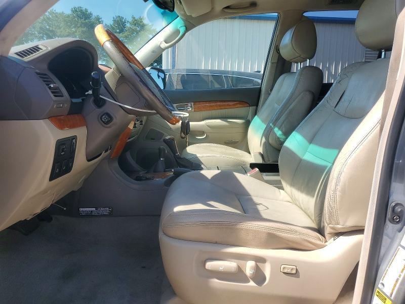 2005 LEXUS GX 470 — Фото 7 из 13