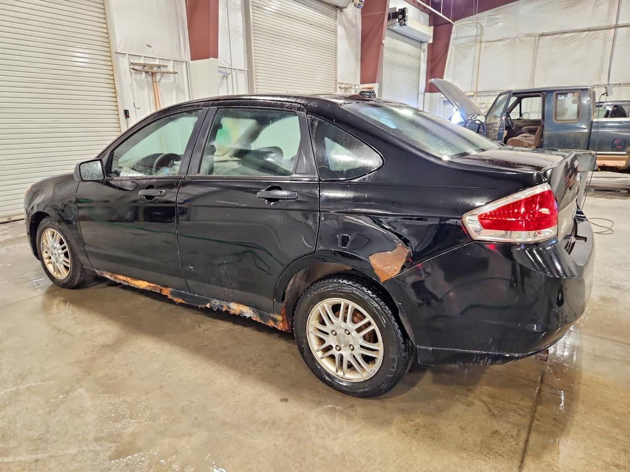 2009 FORD FOCUS SE — Фото 2 из 12