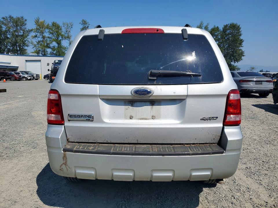 2009 FORD ESCAPE XLT — Фото 6 из 13