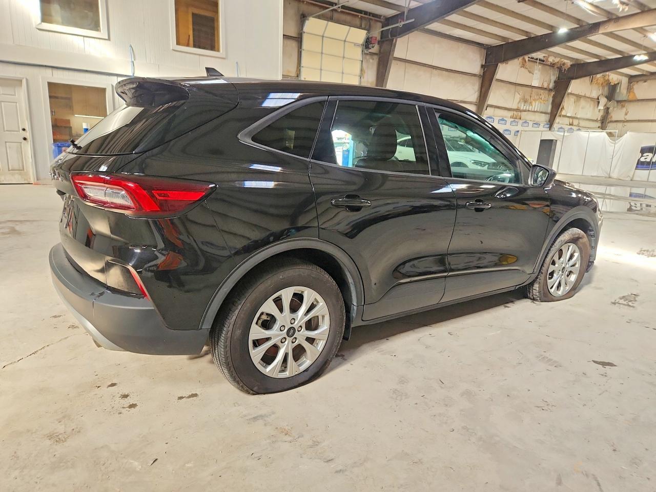 2025 FORD ESCAPE ACTIVE — Фото 3 из 14