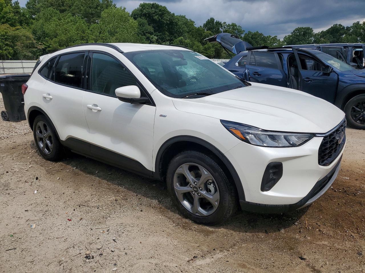 2025 FORD ESCAPE ST LINE SELECT — Фото 4 из 13