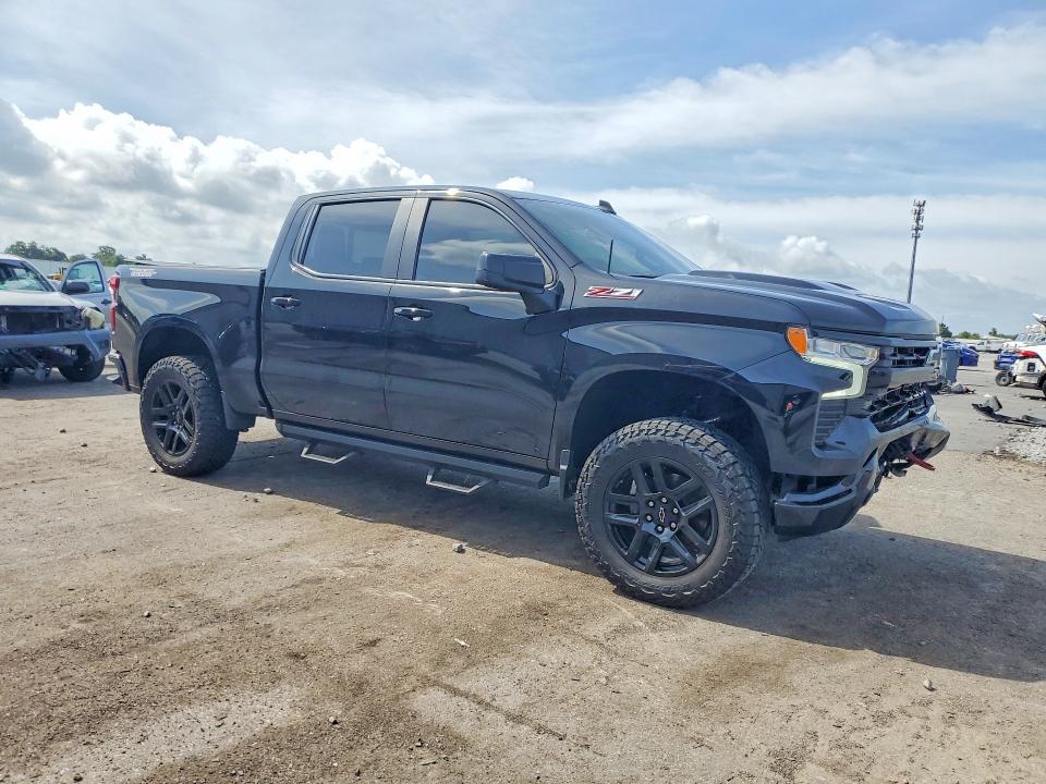 2024 CHEVROLET SILVERADO K1500 LT TRAIL BOSS — Фото 4 из 12