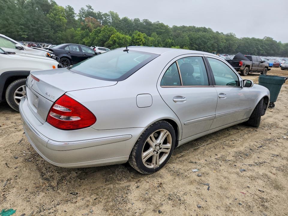 2005 MERCEDES-BENZ E 500 4MATIC — Фото 3 из 12