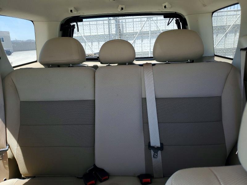 2009 FORD ESCAPE XLT — Фото 10 из 13