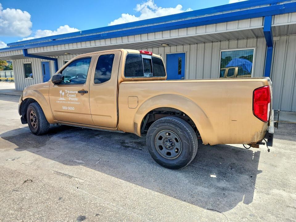 1N6BD06T75C443568 2005 NISSAN FRONTIER photo no. 2
