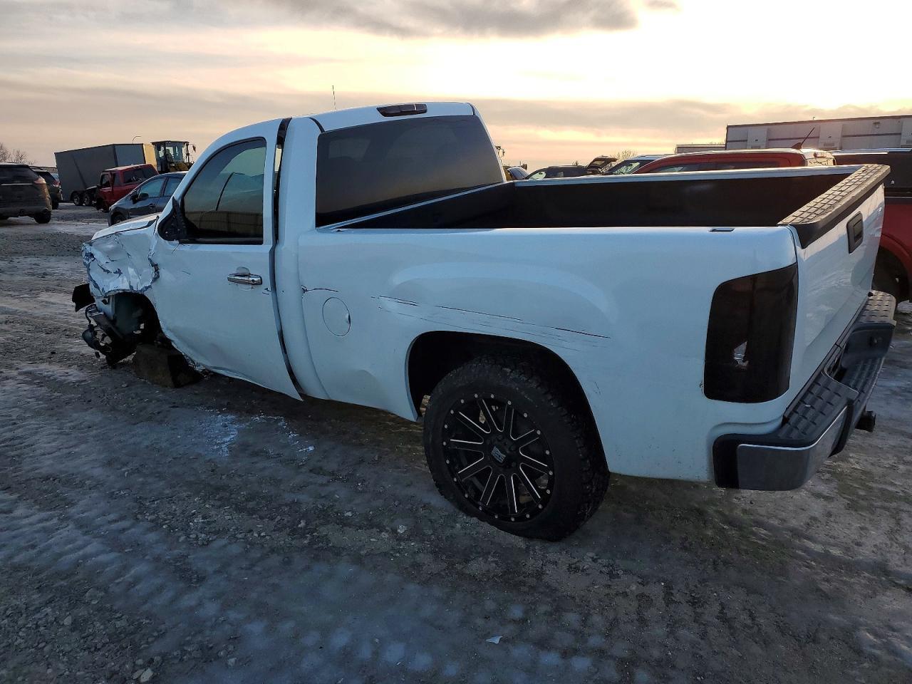 2009 GMC SIERRA K1500 SLE — Фото 2 из 13