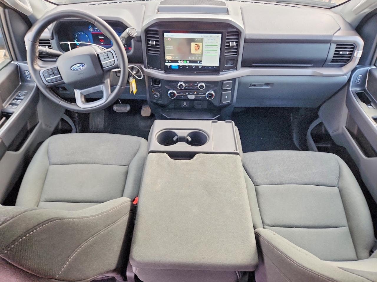 2025 FORD F150 XLT — Фото 8 из 12